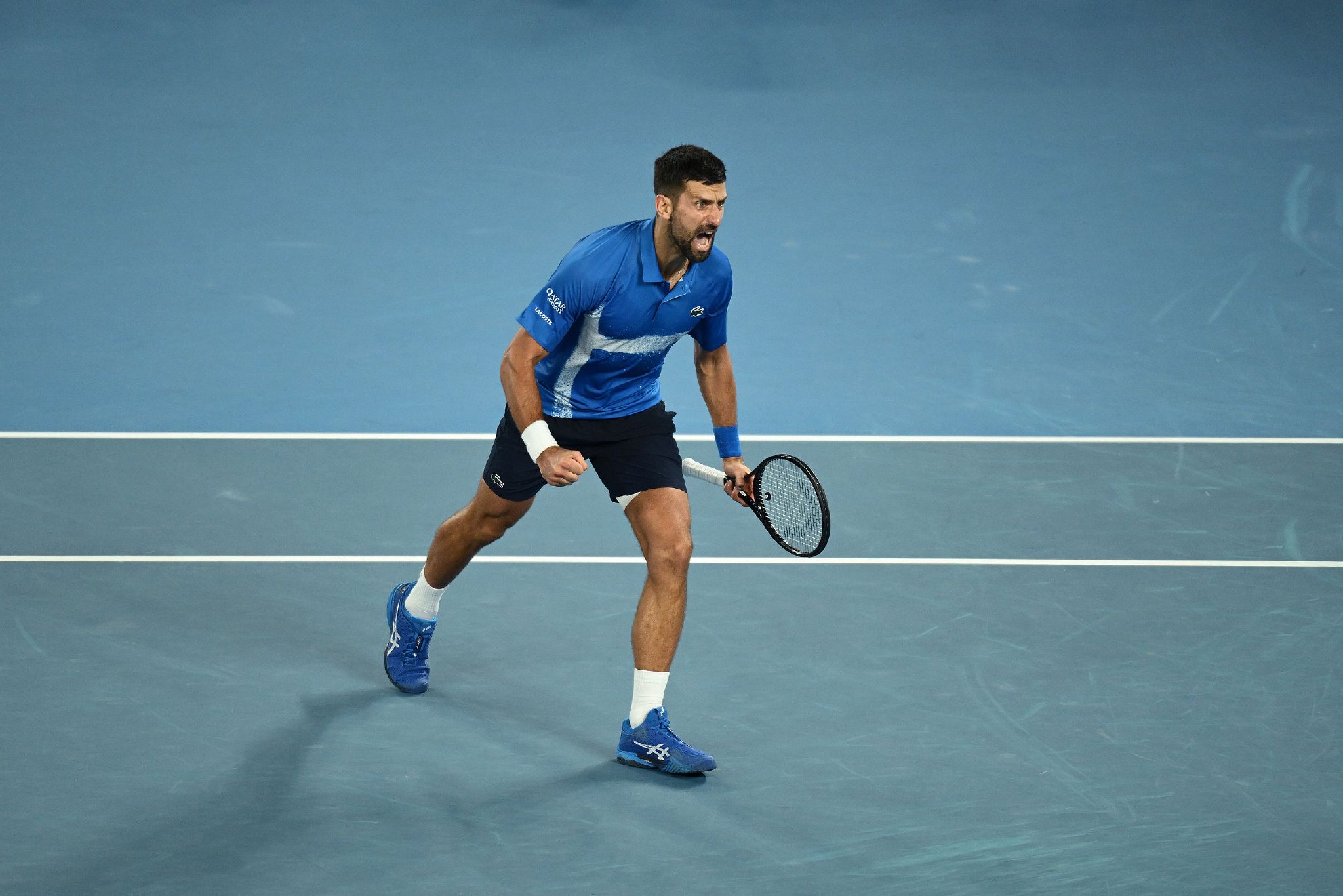 德约科维奇意外战胜瑞士队，出色发挥引爆全场！-爱游戏服务